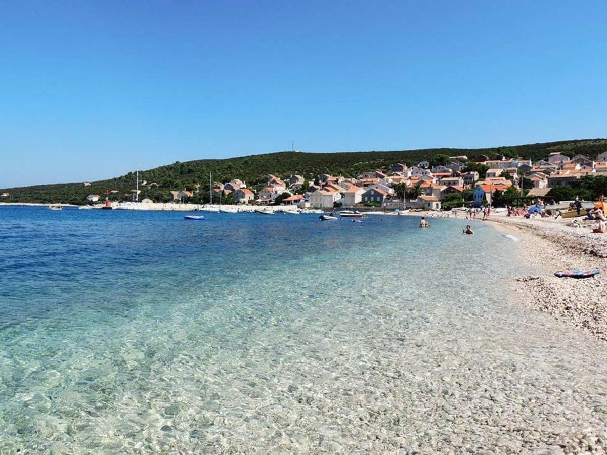 Car Free Island Unije Gasparini Apartments Экстерьер фото